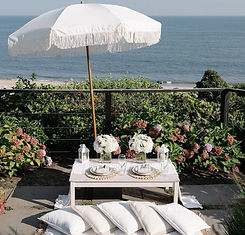 blissnics-hamptons-oceanside-picnic-white-umbrella-hydrangeas.jpg