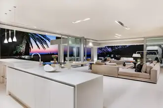 Exclusive mental health retreat for VIPs