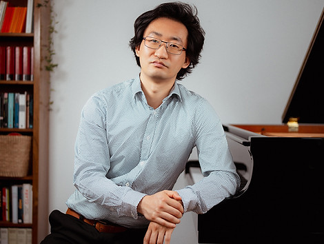 Carl Zhang.jpg