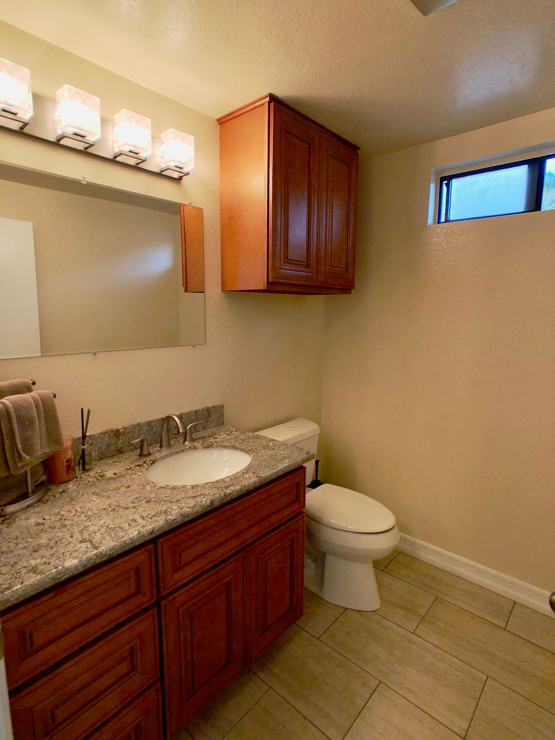 First floor guest 1/2 bath