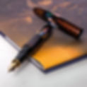 Platinum_Izumo_Aurora_Raden_Maki-e_Fountain_Pen_2808x.jpg