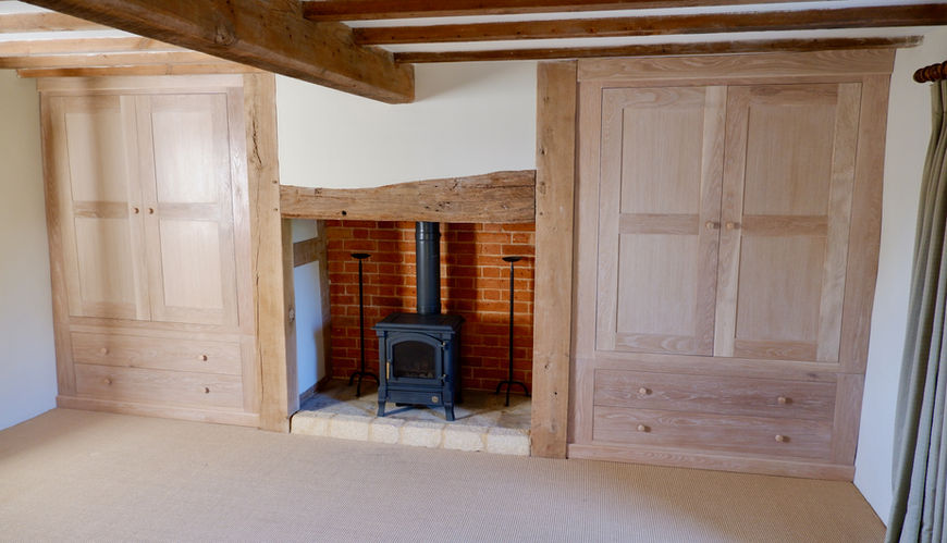Solid Oak Fitted Wardrobes