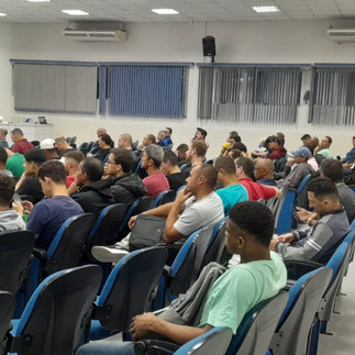 Nos dias 17 e 18 de março, aconteceu no Senai São José, em Florianópolis, o Encontro do Eletricista Consciente e Seguro, um evento criado pela Abracopel e, que desde o ano passado, 2024, já tem tido a participação da Abrapeel após sua retomada.