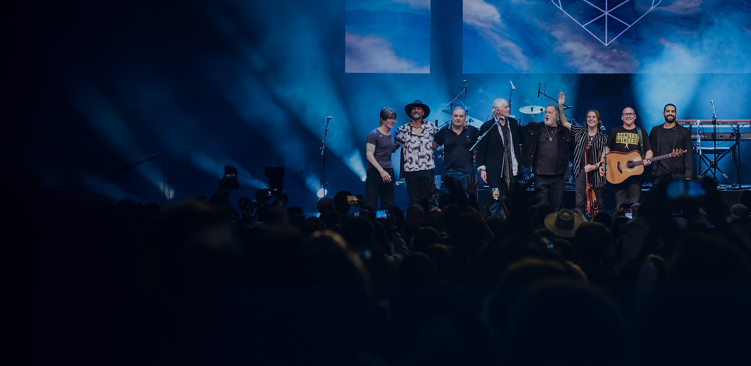 Sister Hazel, John Rzeznik and Stan Lynch take a final bow after the 2026 show.