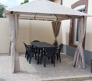 terrasse et tonnelle_edited.jpg