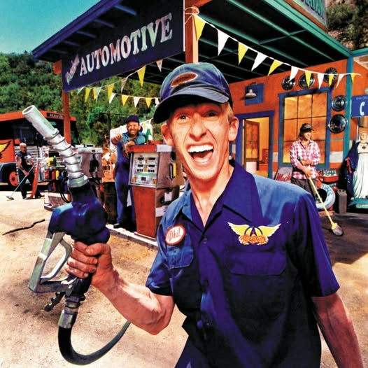 Aerosmith - A Little South of Sanity