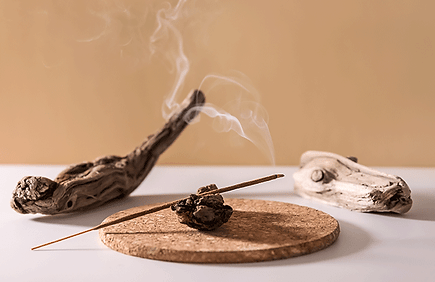 香の取り扱いでお茶席を彩る