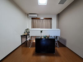 霊安室