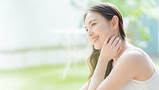 笑顔の女性
