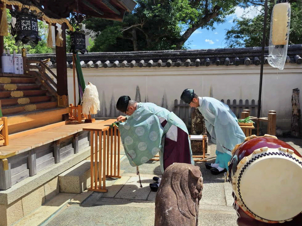 神事