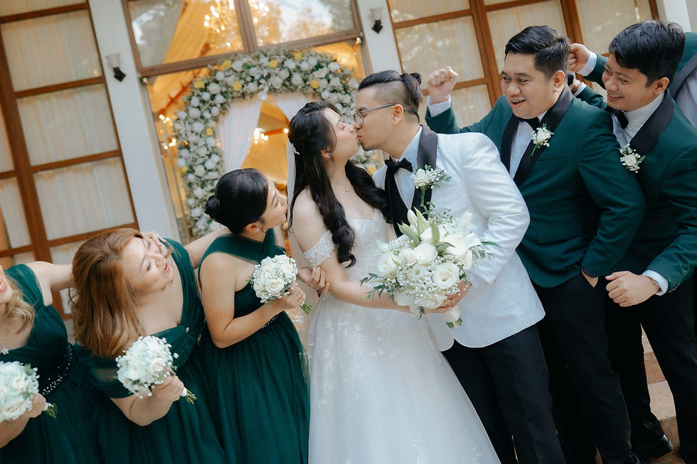 Story-driven wedding photos