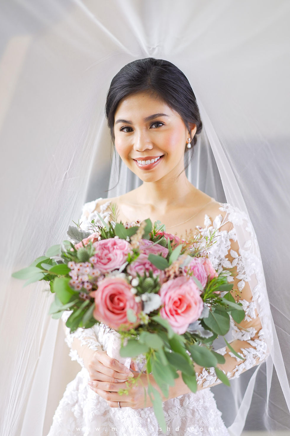 Caleruega Escala Tagaytay Wedding Photos