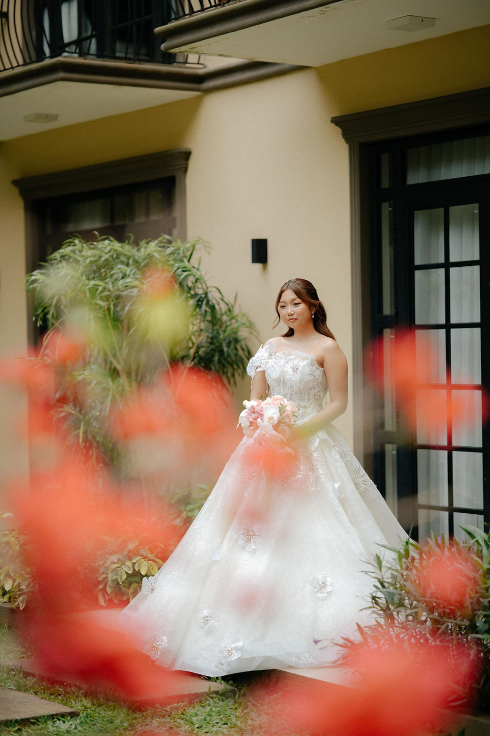 Digital wedding photo album