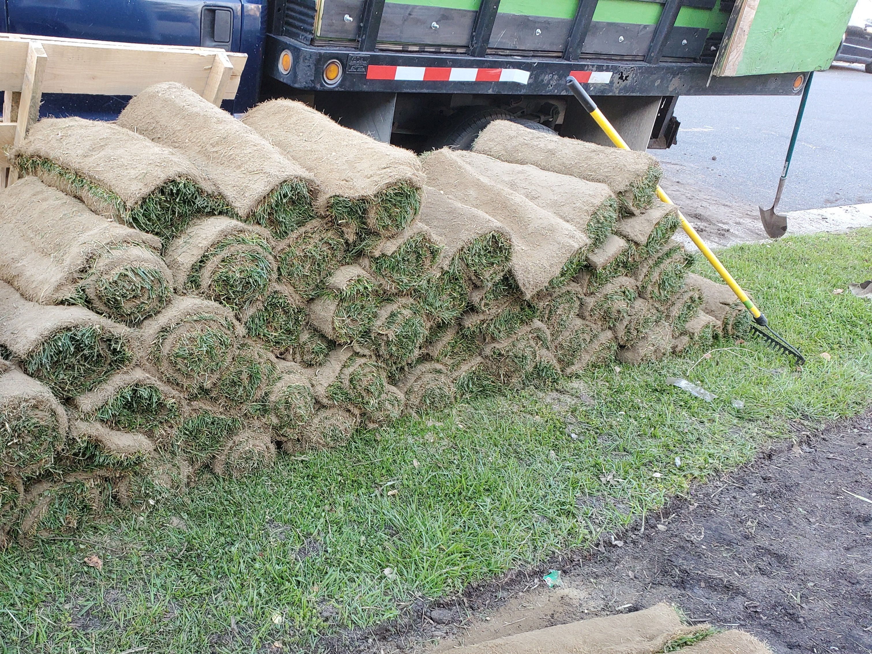 Active Green llc Lawn care & landscaping / pleasantville NJ