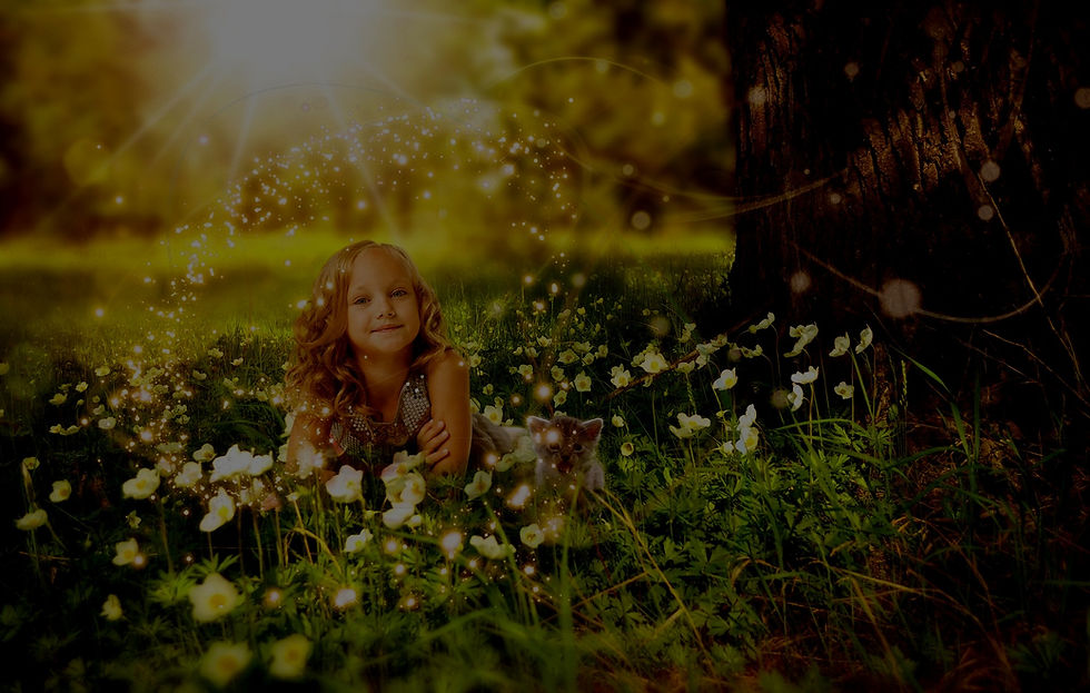girl-529013_edited.jpg