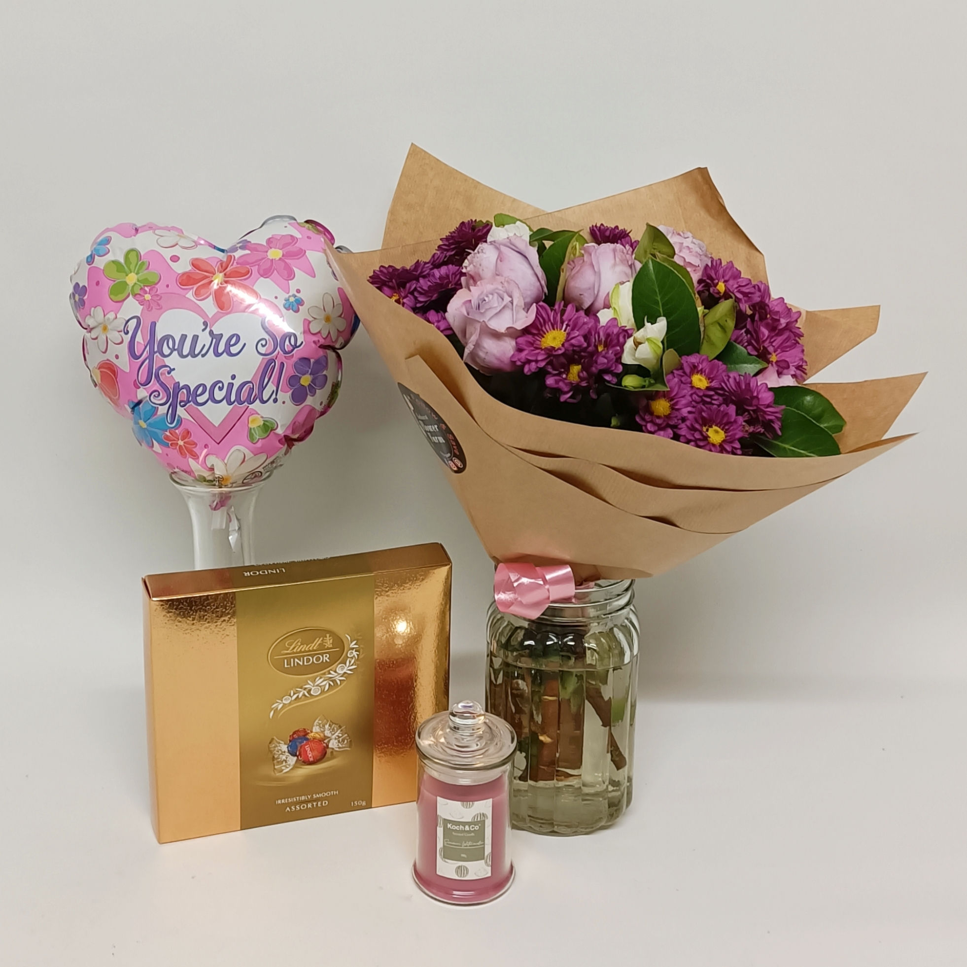 Seasonal Small Bouquet Hamper