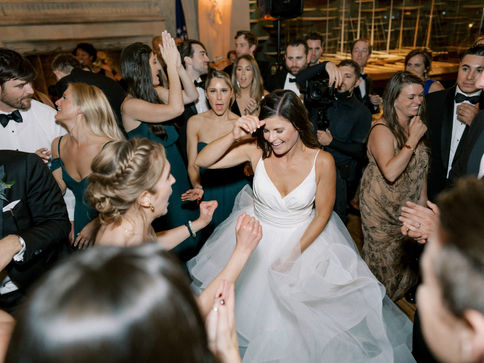 Bride-Groom-Dance.jpg