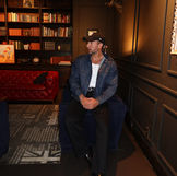 Jaqueta jeans + calça baggy