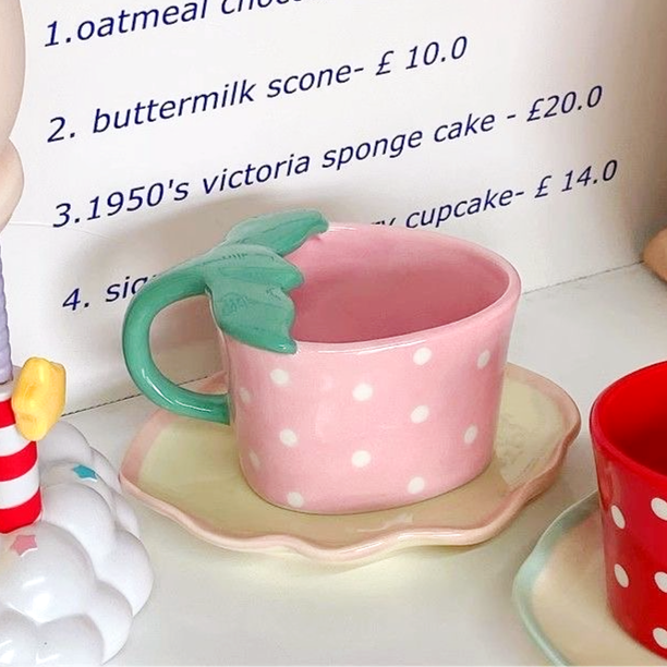 Thumbnail: Strawberry Cup