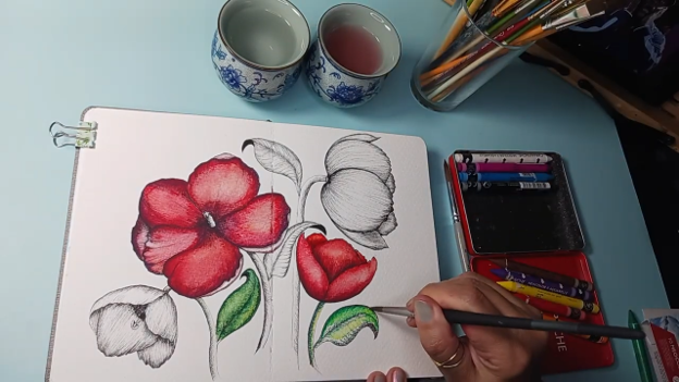 Painting a green leaf with Neocolor II