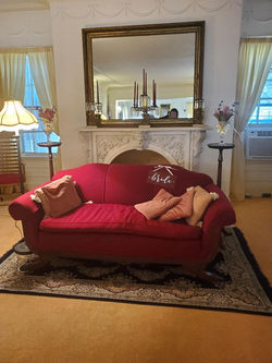 redcouch