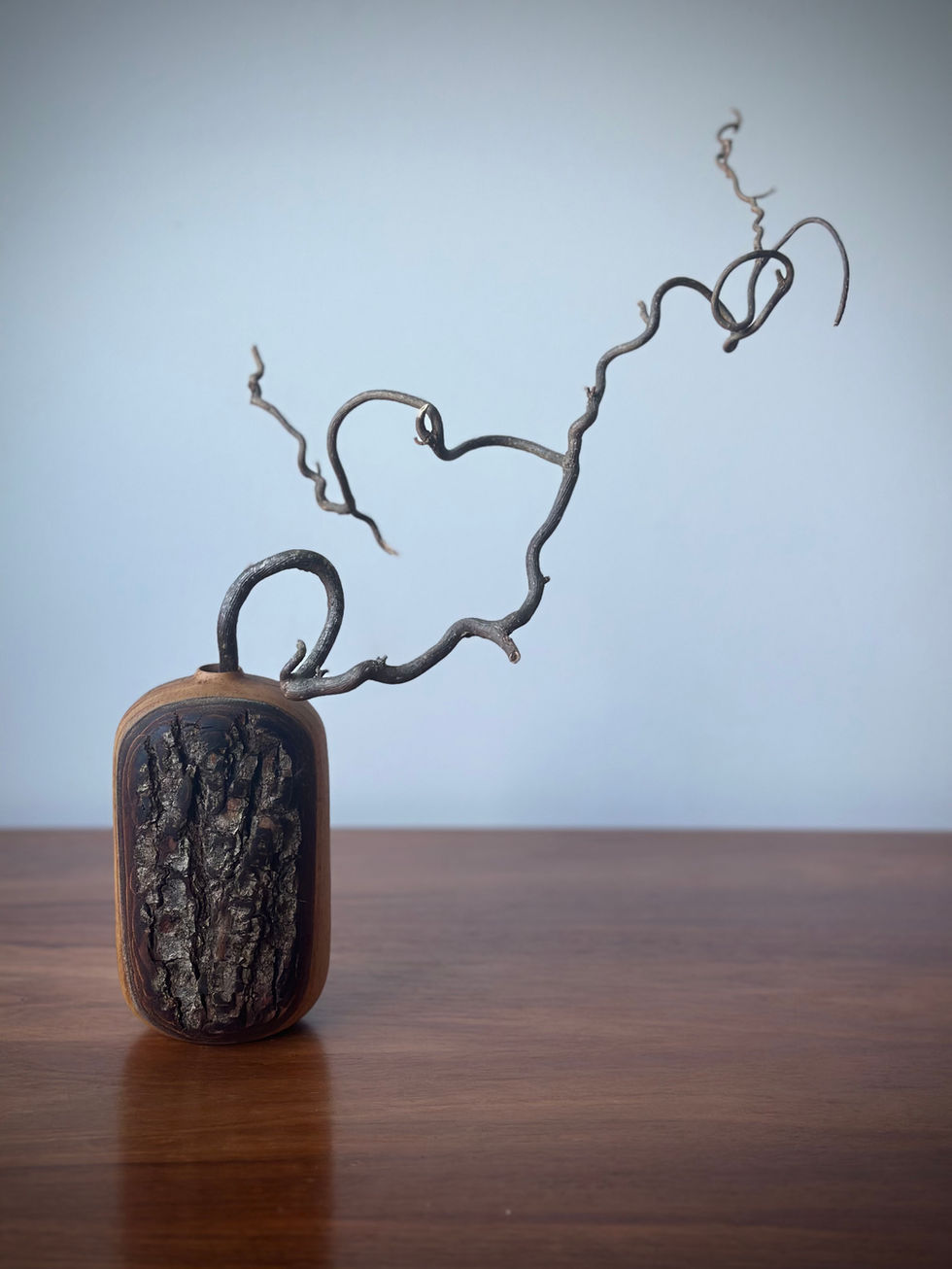 Rounded Bottle Vase