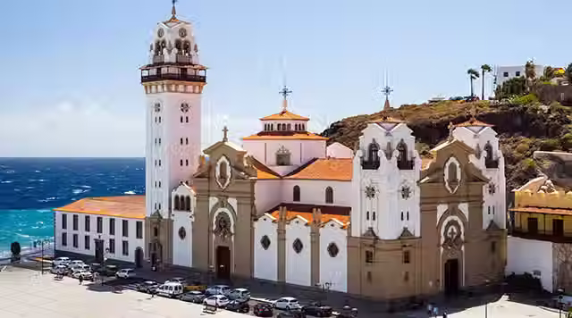 basilica-candelaria-m.avif