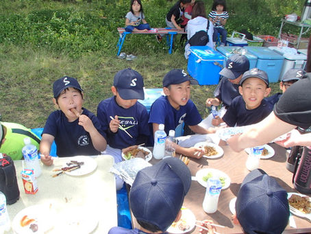 バーベキュー(๑´ڡ`๑)