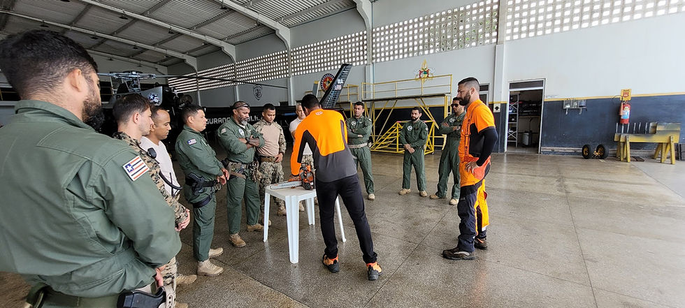 FELIPE SILVEIRA, FÁBIO LAMEIRA, ARBORISTA, HELICOPTERO MARANHÃP CTA CENTRO TÁTICO AEREO