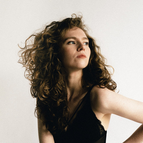Cello player and vocalist Mathilde Vendramin