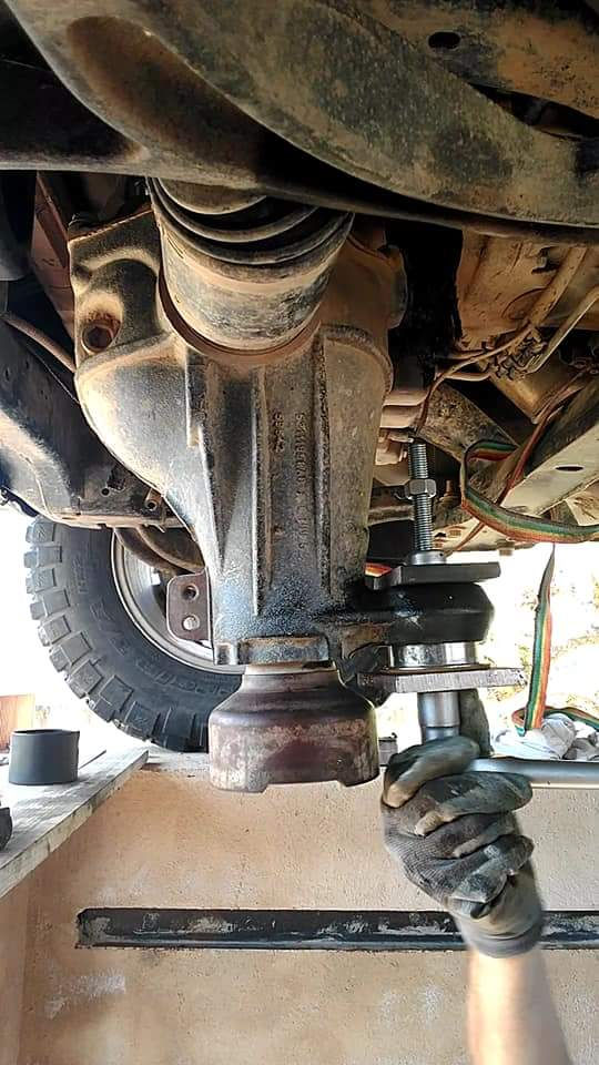 Miniaturbild: 05-10 Jeep WK/XK Poly Differential Pinion Mount (1) Bushing