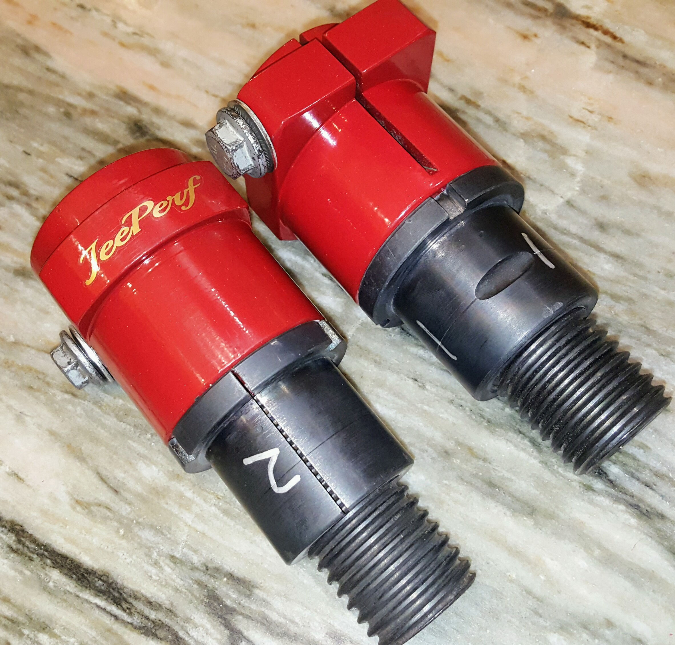 Jeep WK/XK "FlexLift" Adj. Strut Lift 3.75-6" (SL or modified OEM Spindles) 