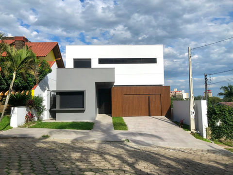 Construção de Casa Alto Padrão 