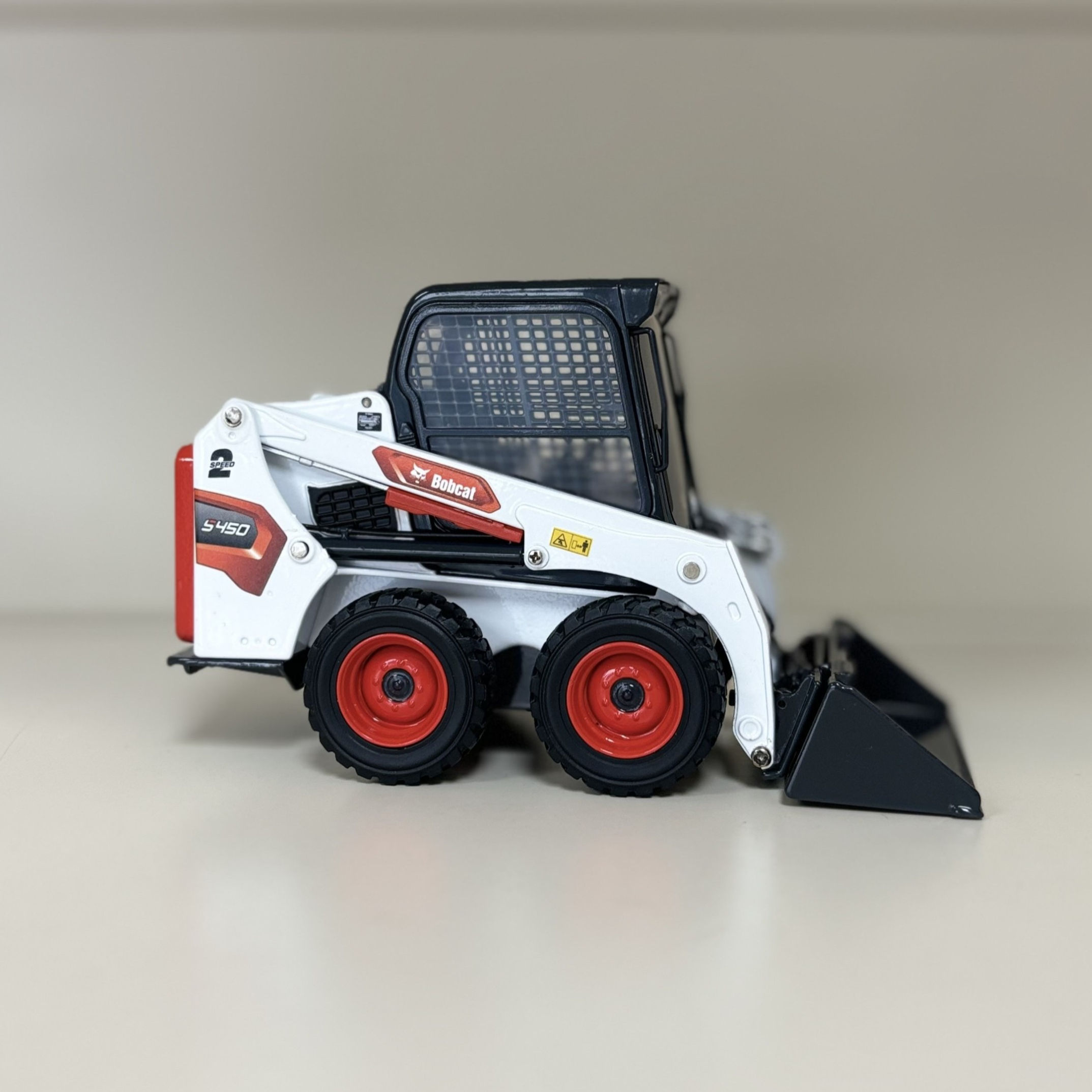 Bobcat S450 Scale Model