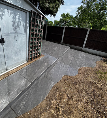 contemporary-garden-design-ingatestone-1.jpg