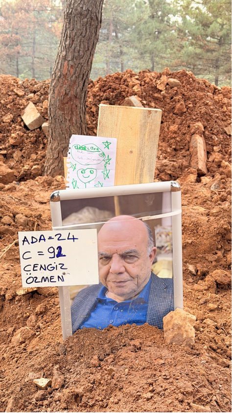 Artık Ben Kimin Göbeğine Şaplak Yapacağım