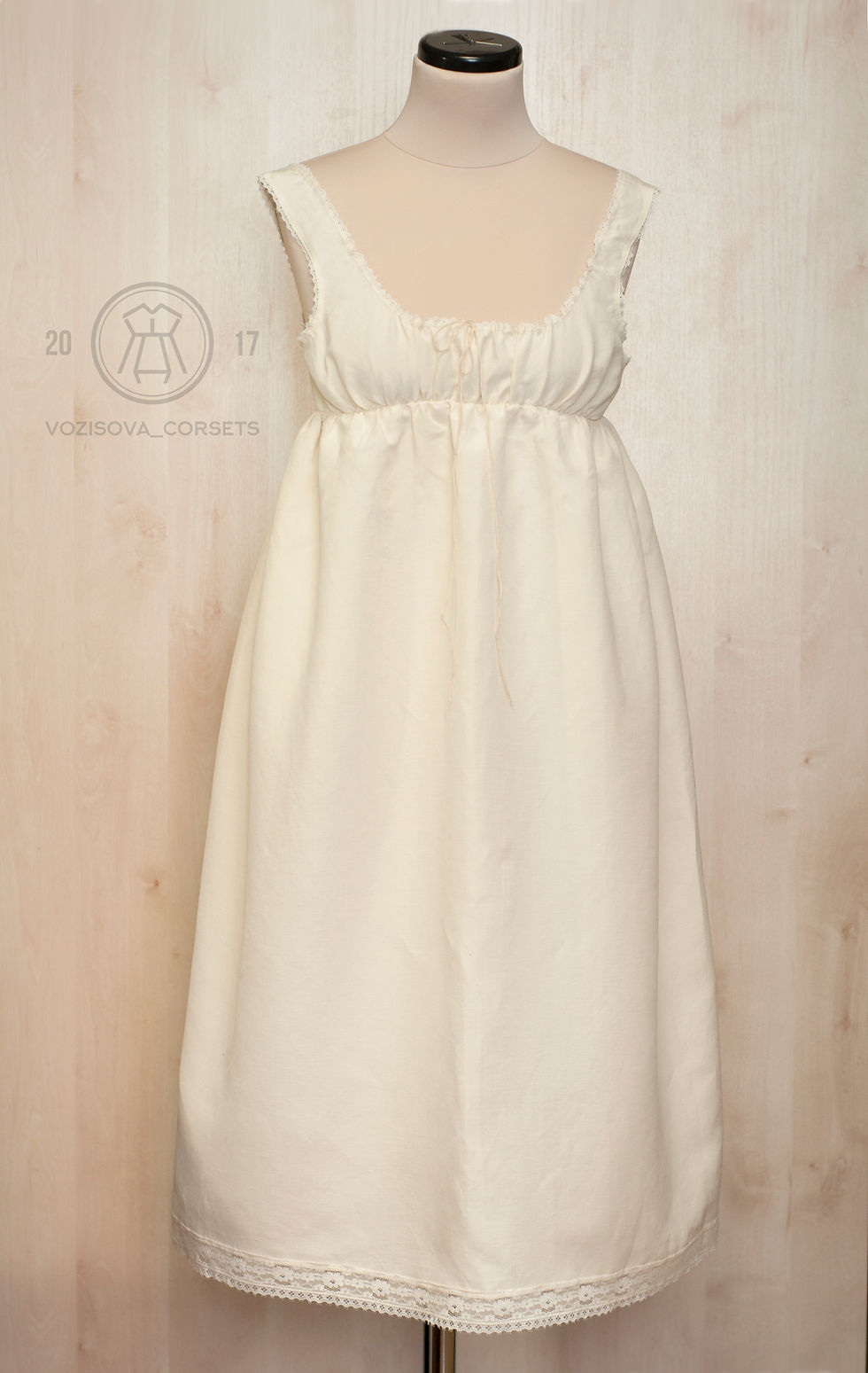 Миниатюра: Рубашка Ампир