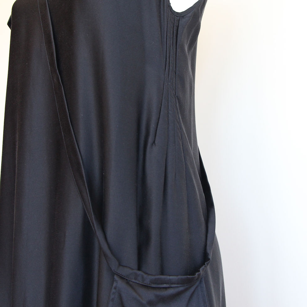 Thumbnail: P.R.PATTERSON Pintuck Dress with Pocket Bag
