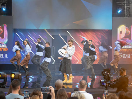 JUAN DUQUE MAKES HIS PREMIOS JUVENTUD 2026 DEBUT WITH A PERFORMANCE OF “SONGO SORONGO”