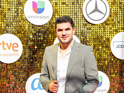 EDGARDO NUÑEZ ARRIVES AT THE 2026 PREMIOS JUVENTUD FOR A NIGHT THAT MARKS A NEW MOMENT IN HIS CAREER