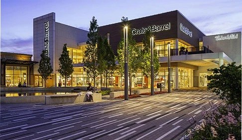 Crate & Barrel at Oakbrook Center