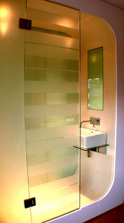 paul-reeda-architect-listed-building-shower-pod