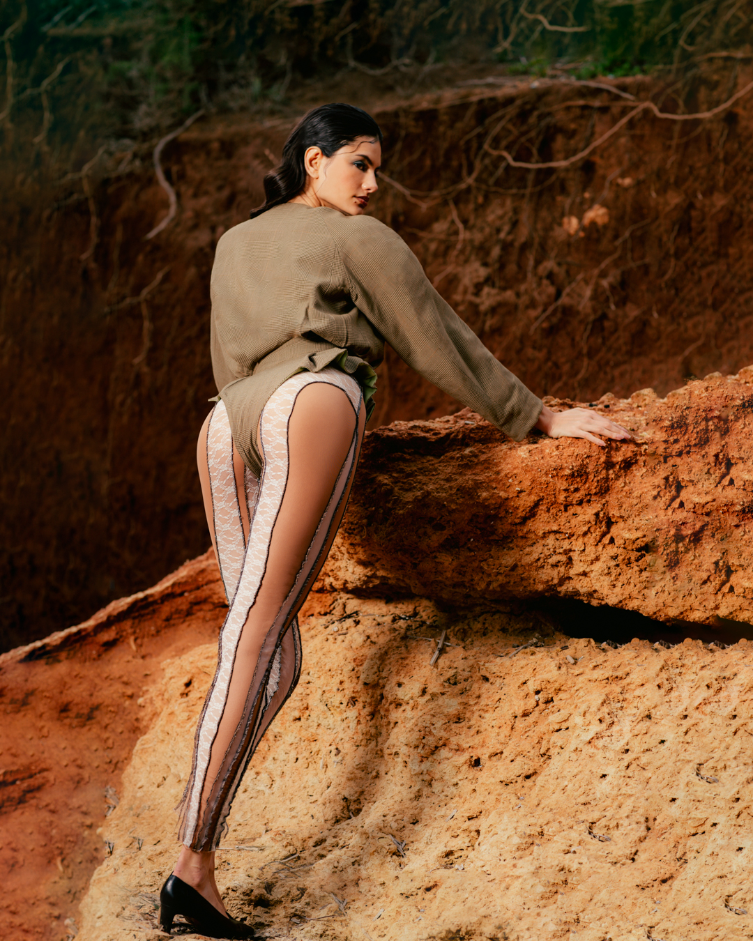 Connection — Look 10