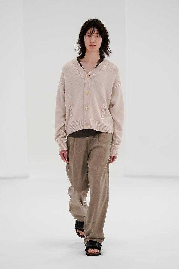 AURALEE_FW21_LOOK 3.jpeg