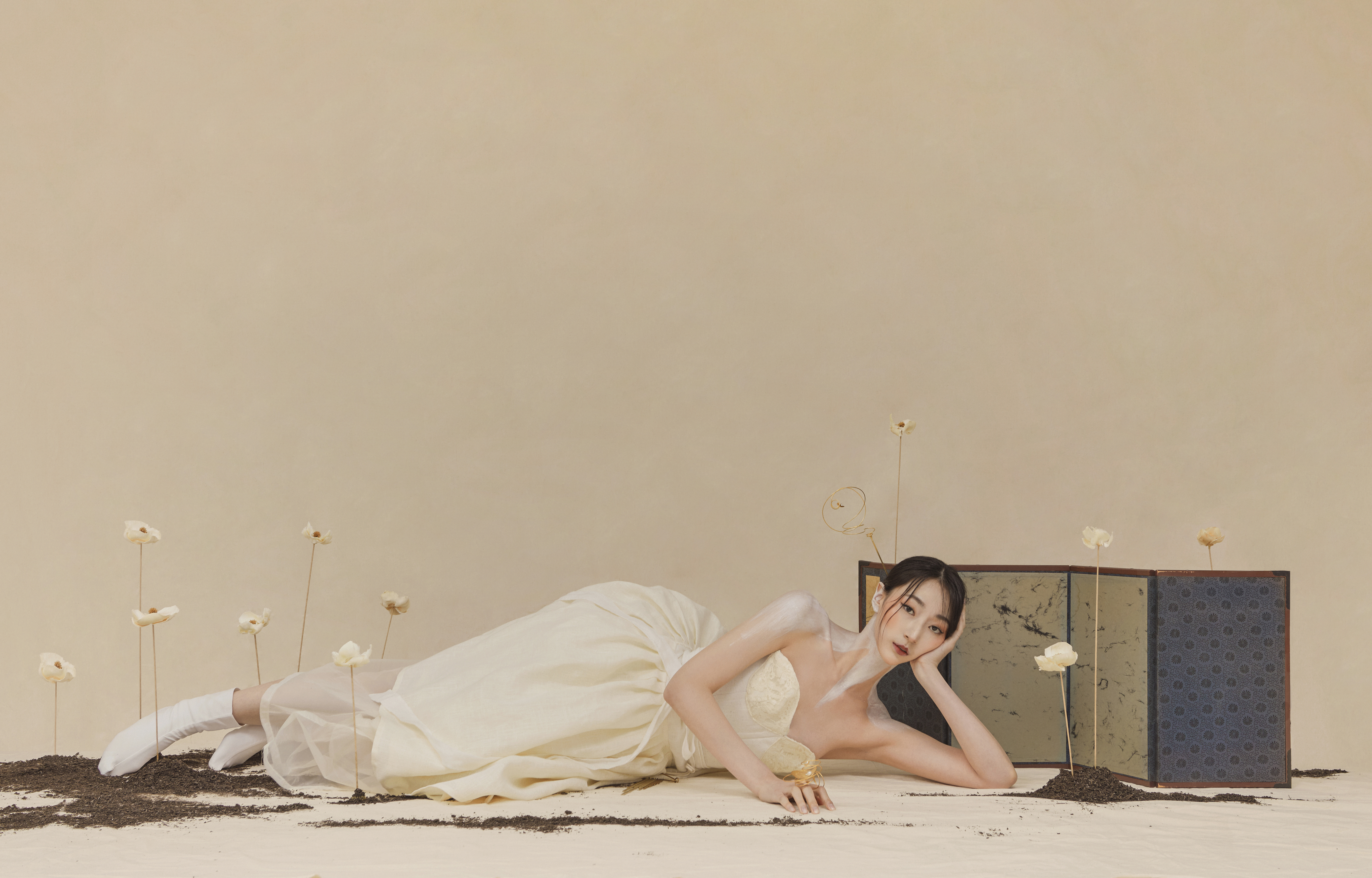 Never Withering — Look 2