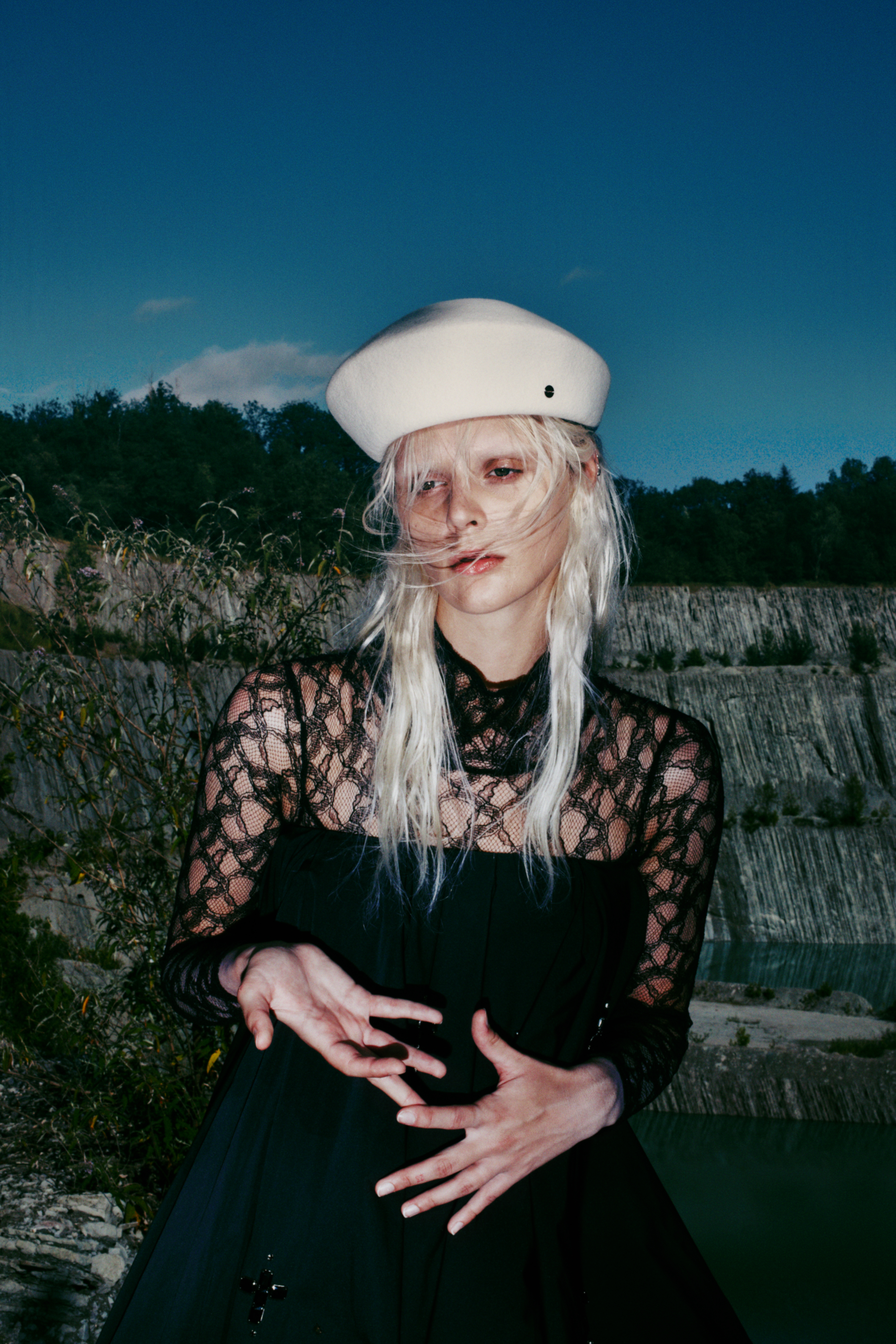 Sovradosaggio — Look 8