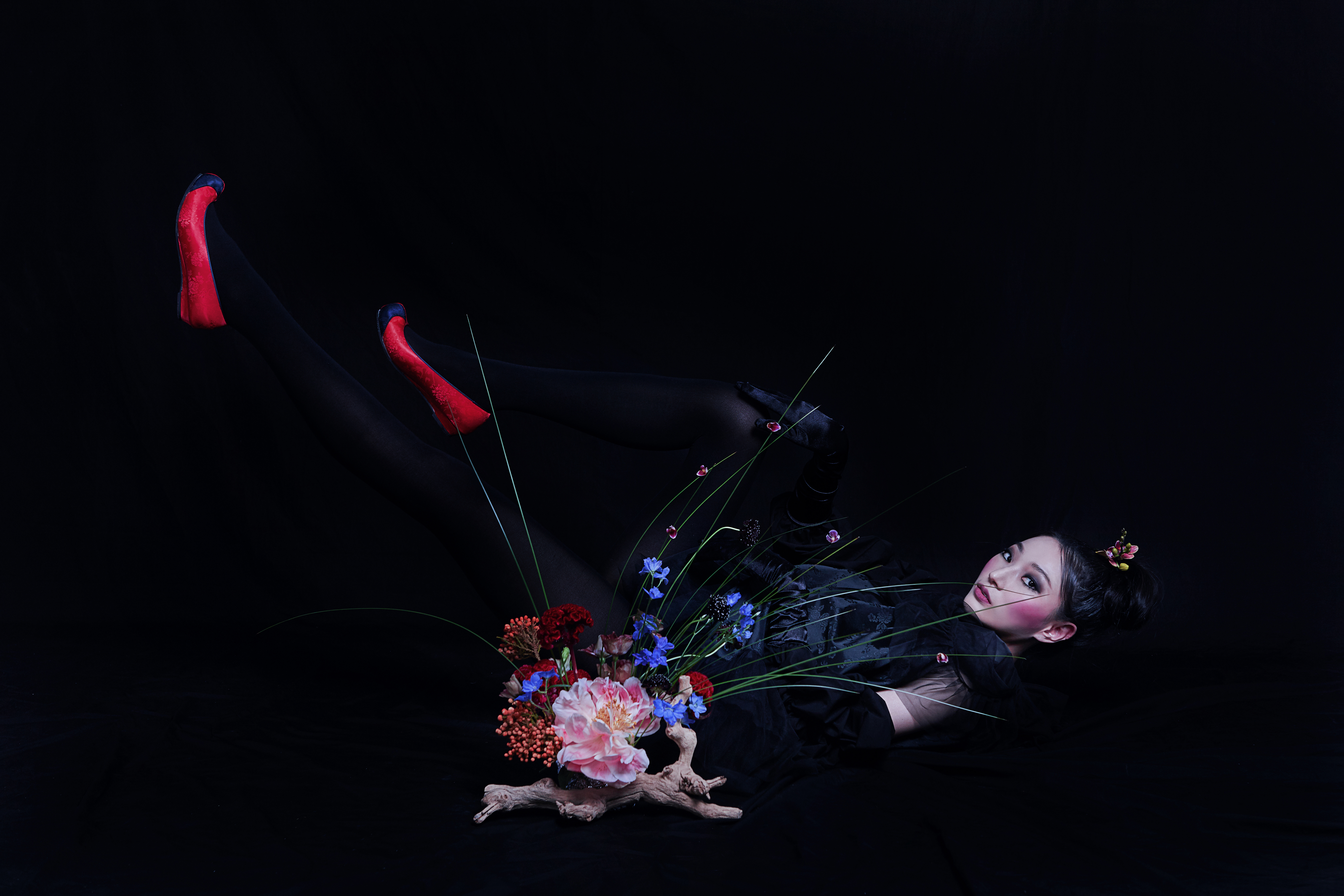 Never Withering — Look 7