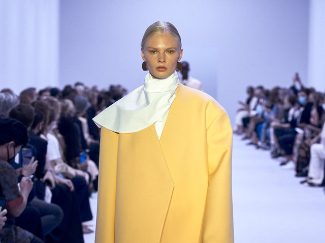 Jil Sander SS22 Womenswear