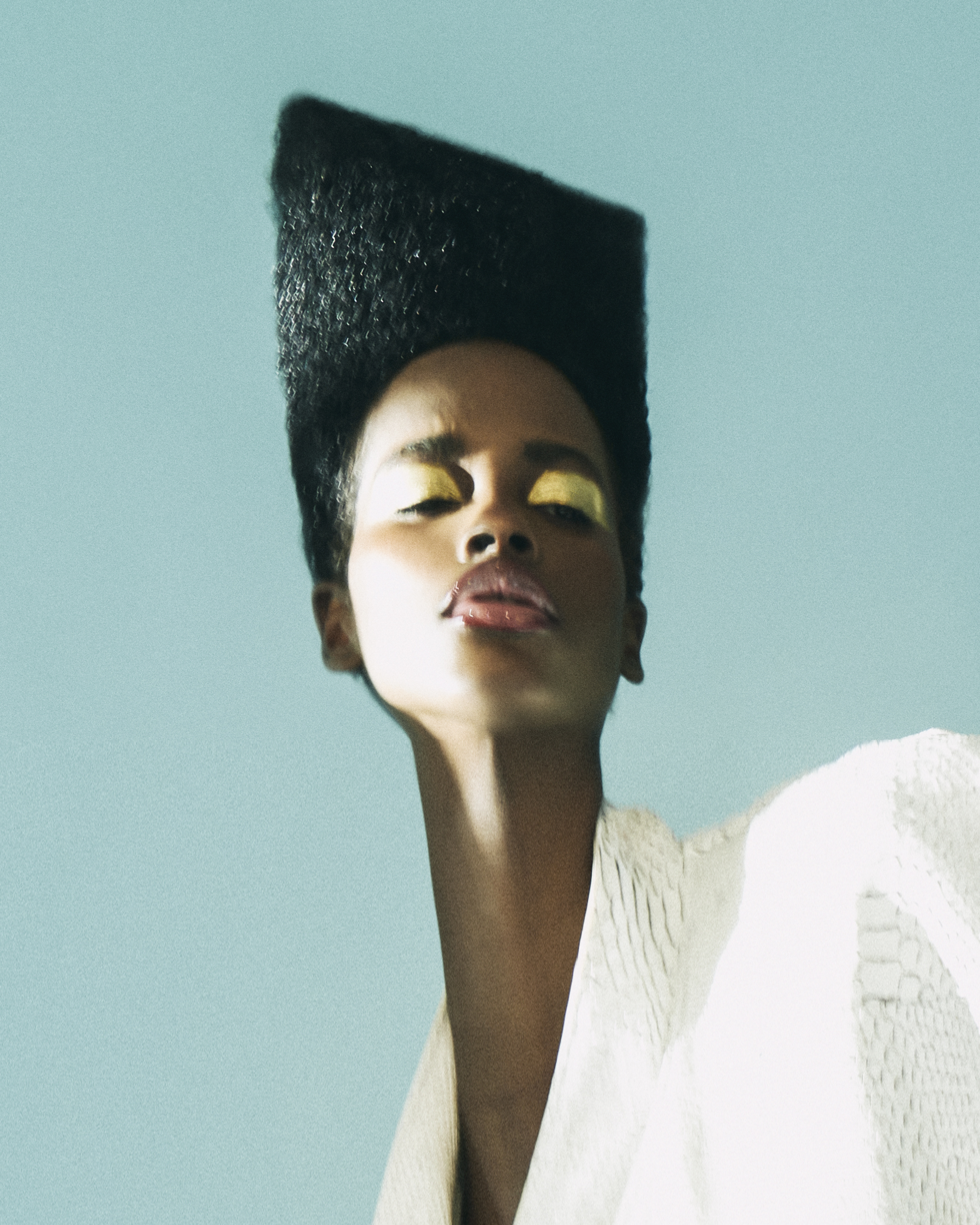 Homage Jean Paul Goude — Look 8