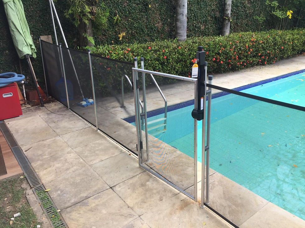 Cerca removível para piscina